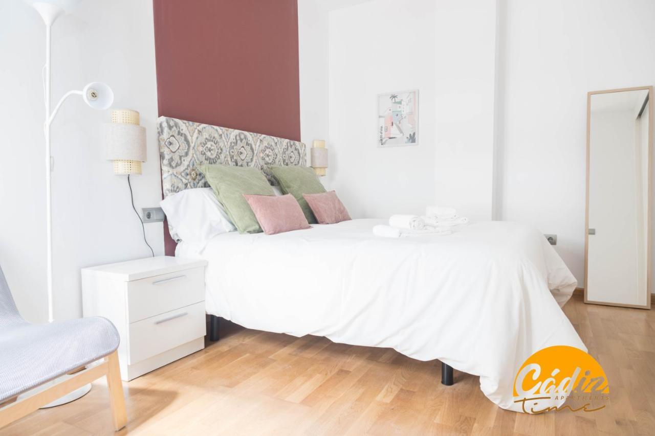 Apartamento Caleta - Free Parking By Cadiz Time Luaran gambar