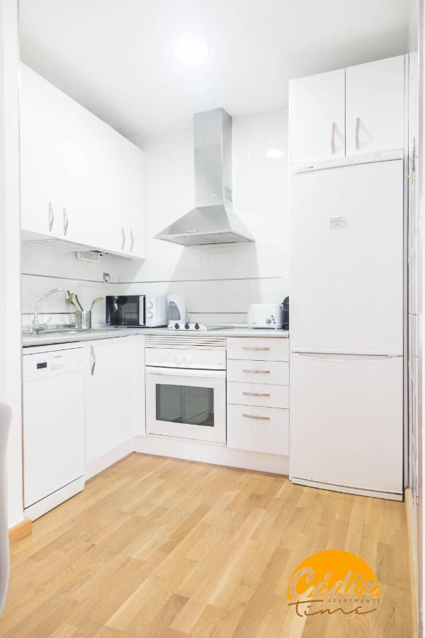 Apartamento Caleta - Free Parking By Cadiz Time Luaran gambar